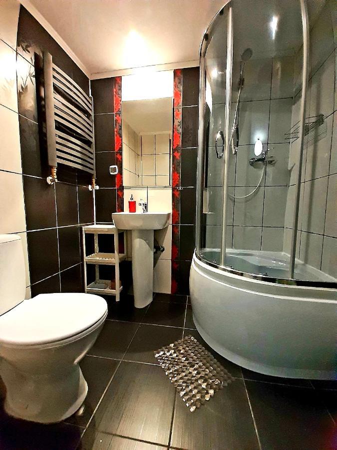 Pokoje Goscinne "Lenka" Ciechocinek Buitenkant foto